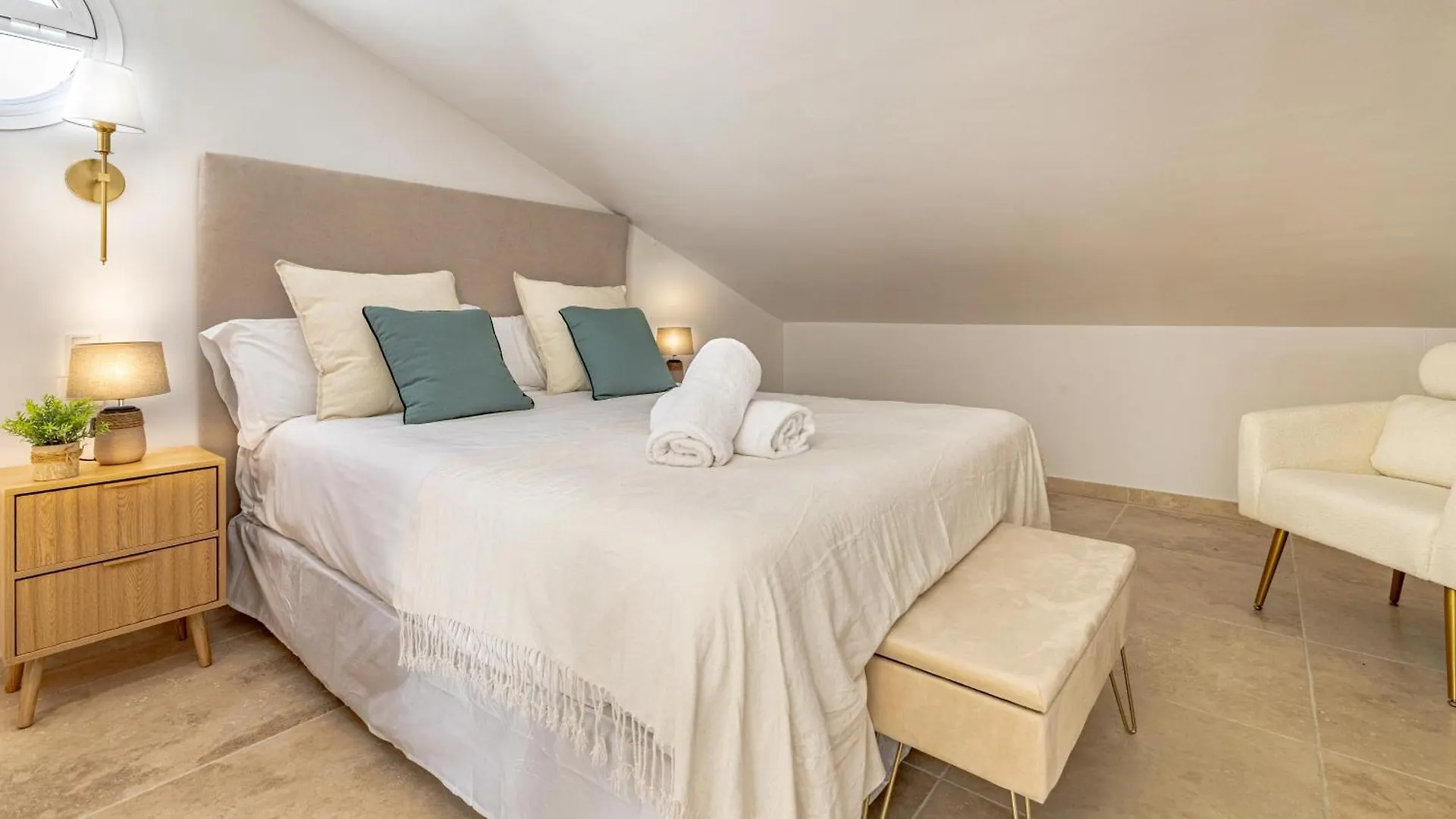 Vacation Marbella I Villa Birkin, Heated Pool, Andalusian Style, Gym, Cine, Golf Valley, 6 Min Puerto Banus