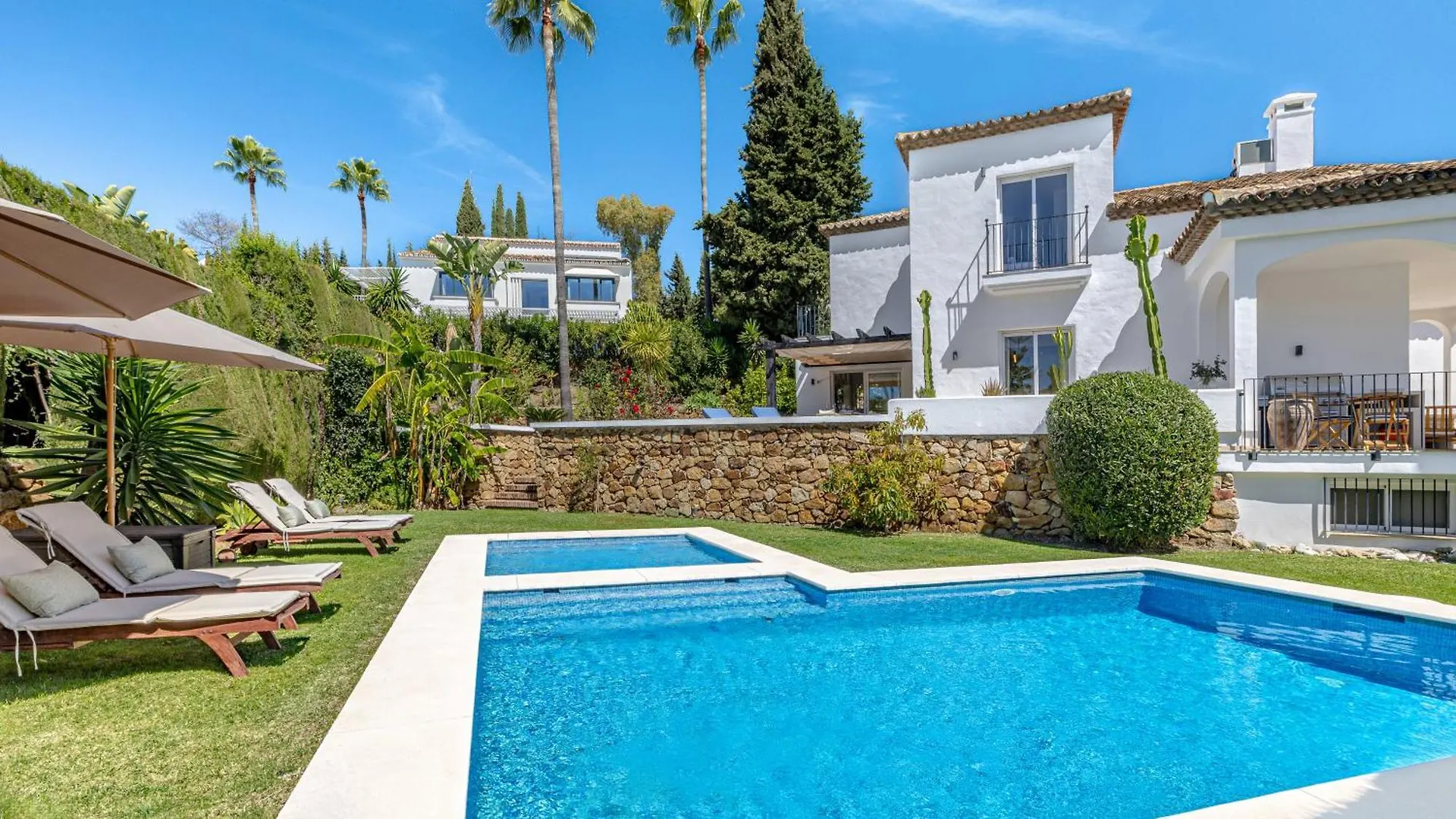 Vacation Marbella I Villa Birkin, Heated Pool, Andalusian Style, Gym, Cine, Golf Valley, 6 Min Puerto Banus