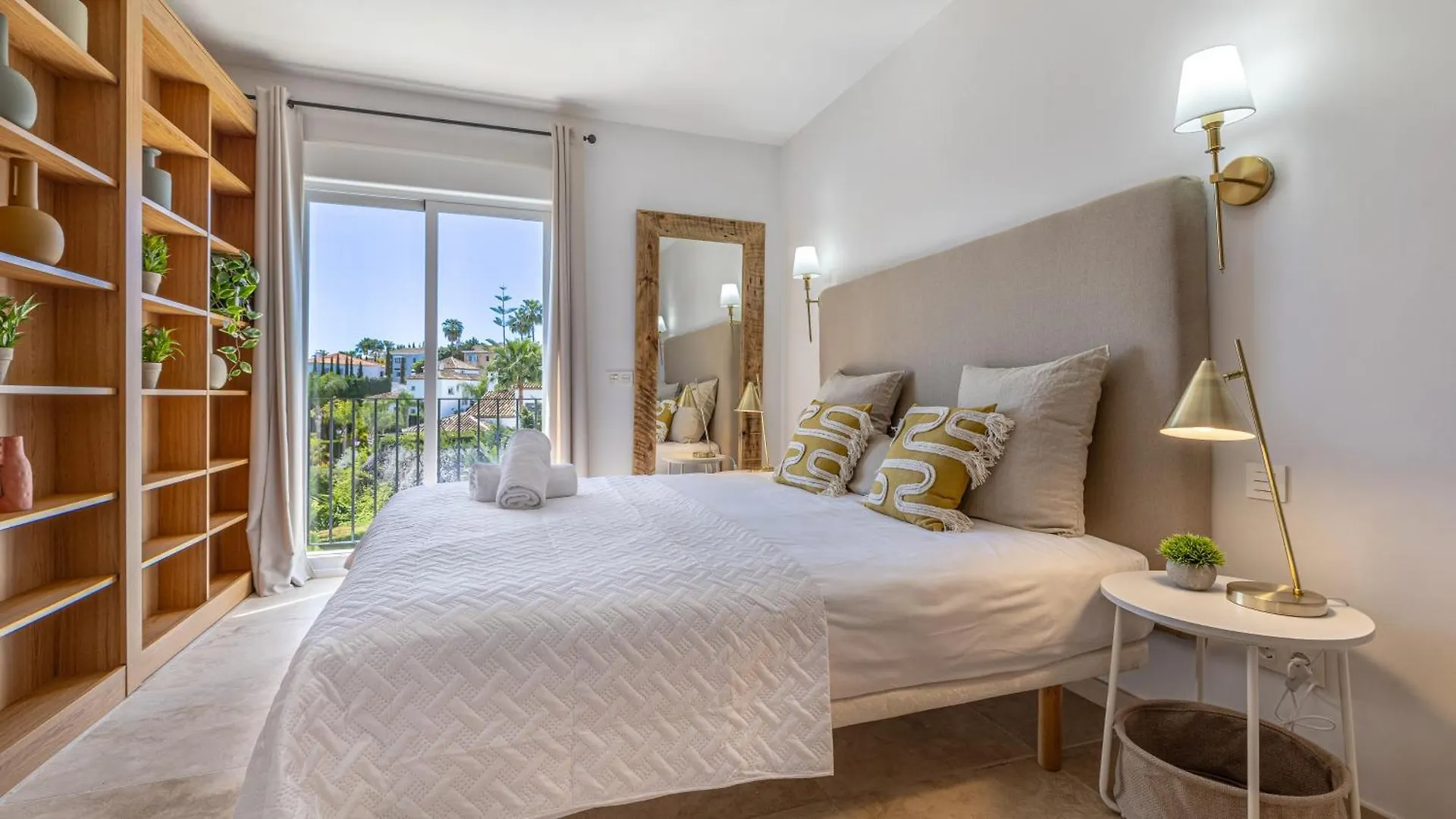 Vacation Marbella I Villa Birkin, Heated Pool, Andalusian Style, Gym, Cine, Golf Valley, 6 Min Puerto Banus