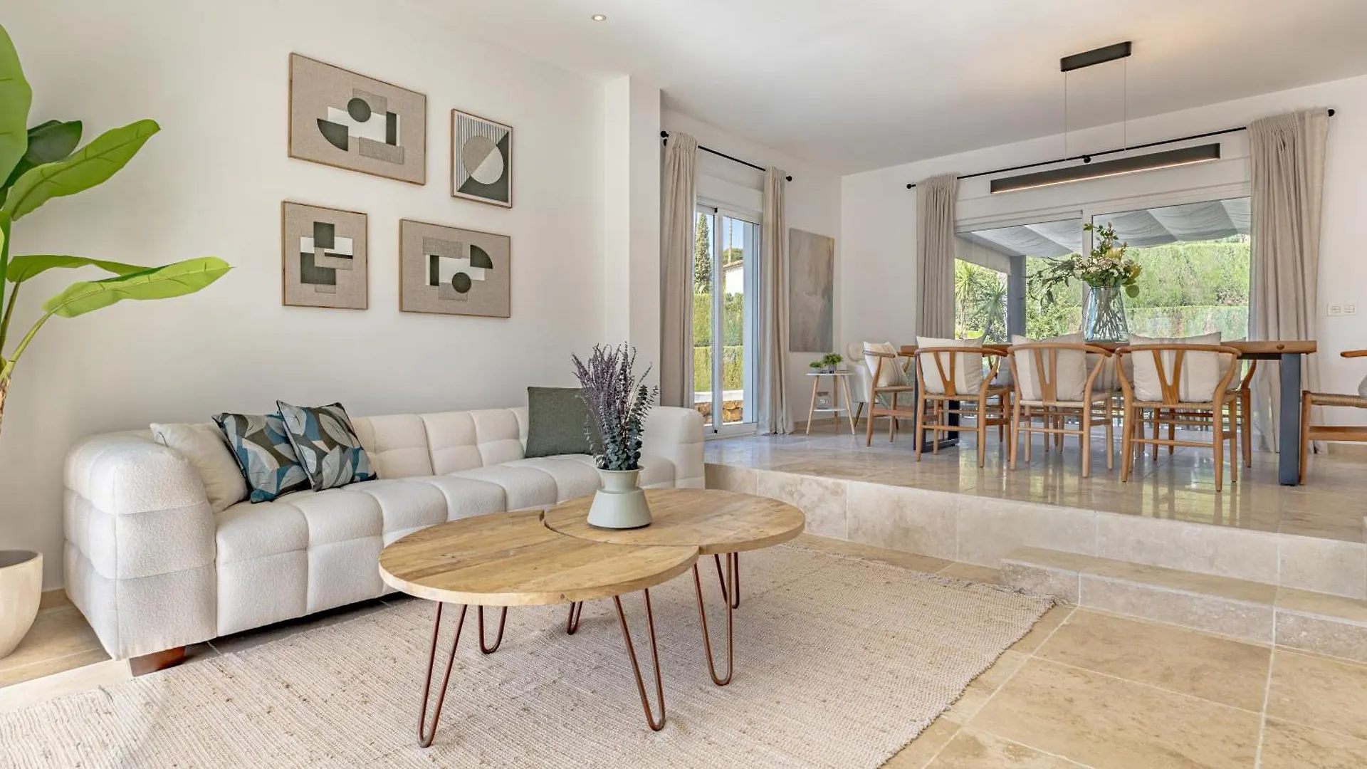 Vacation Marbella I Villa Birkin, Heated Pool, Andalusian Style, Gym, Cine, Golf Valley, 6 Min Puerto Banus